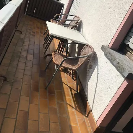 - An Der Mosel アパート