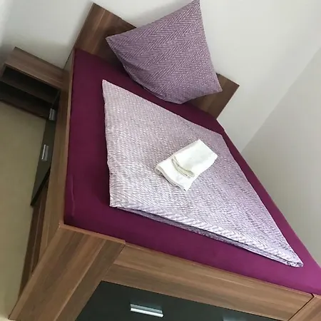 - An Der Mosel アパート Niederfell